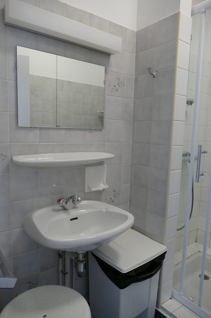 Photo d'une salle de bain