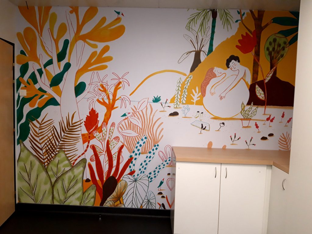 Photo de la fresque peinte dans la salle nature